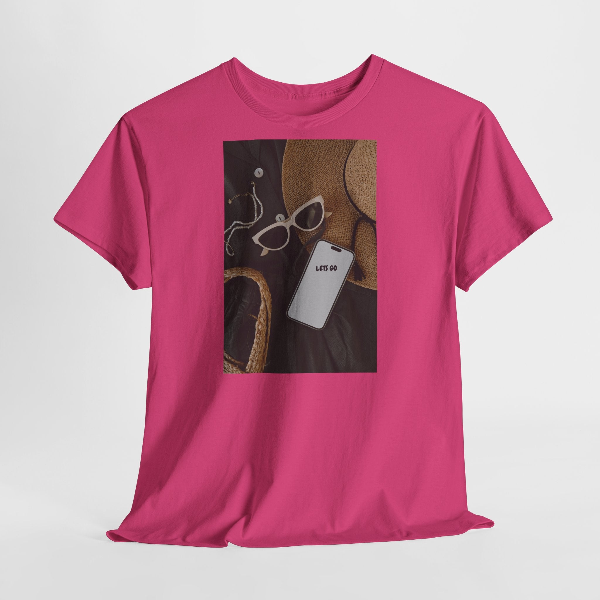 Vacation Essentials T‑Shirt 'Let's Go' - Heat Mess