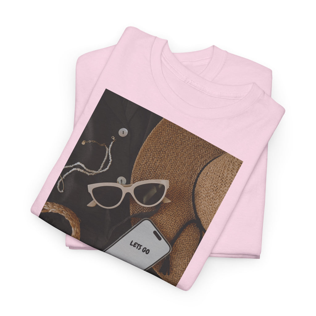 Vacation Essentials T‑Shirt 'Let's Go' - Heat Mess