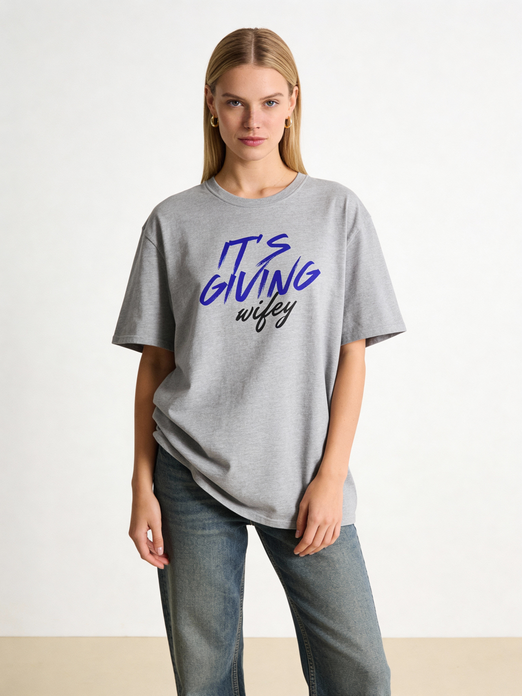 It's Giving Wifey T-Shirt - Heat Mess