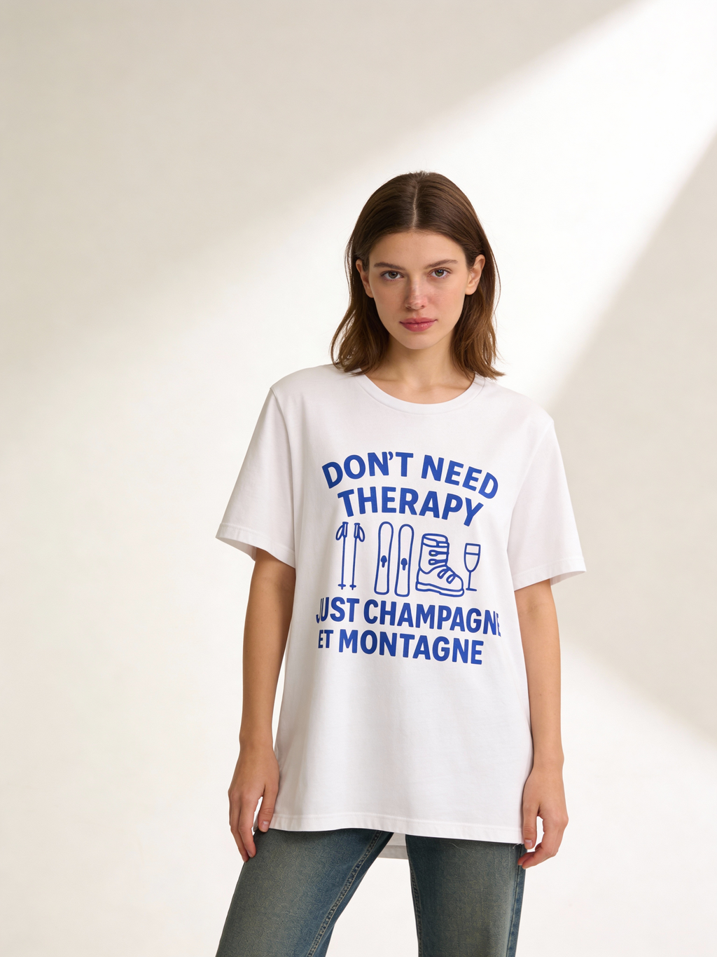 Don't Need Therapy Just Champagne et Montagne T-Shirt - Heat Mess