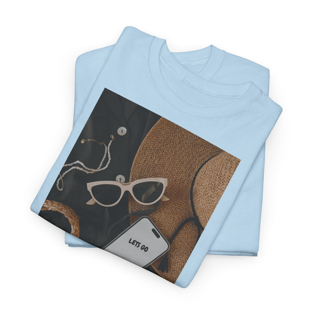 Vacation Essentials T‑Shirt 'Let's Go' - Heat Mess
