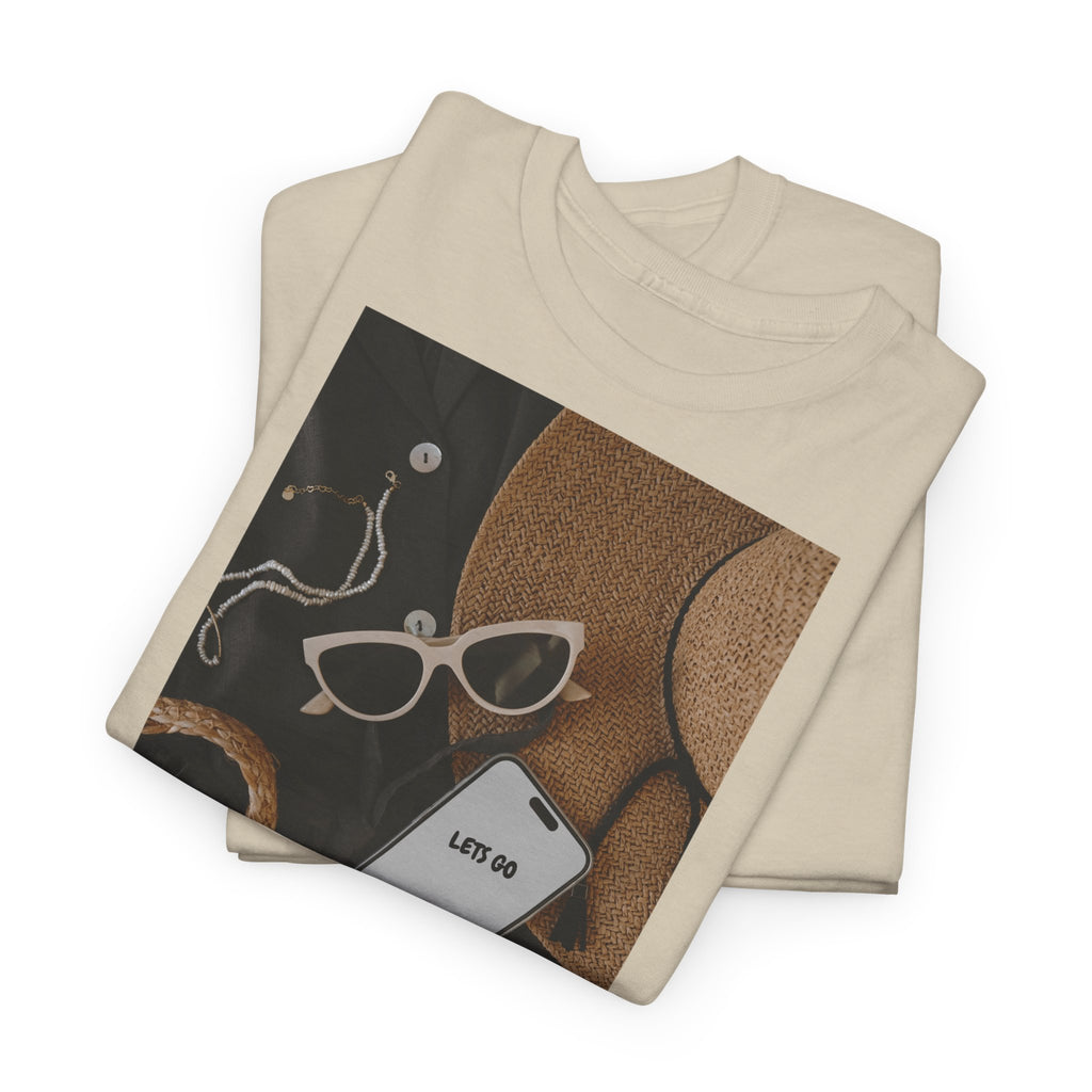 Vacation Essentials T‑Shirt 'Let's Go' - Heat Mess